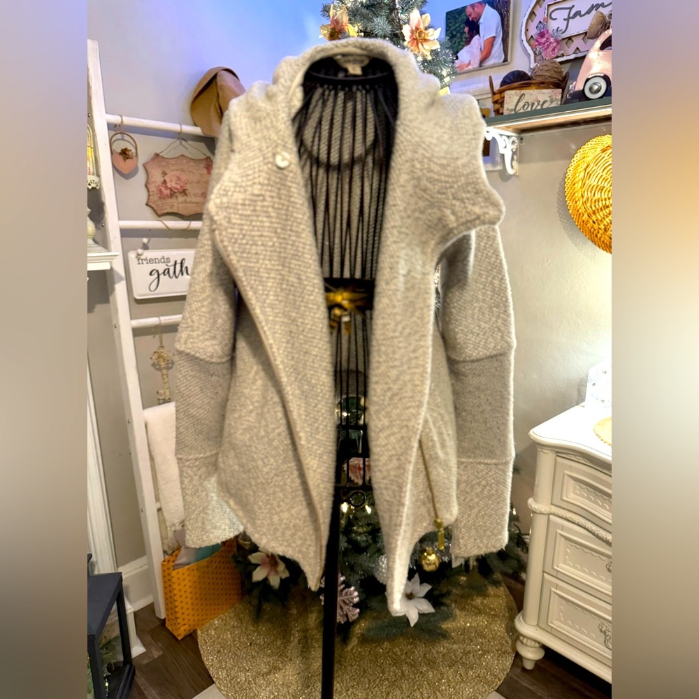Woman’s Coat